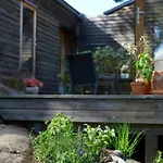 Architect-designed House With Pier On Nesoya Сasa de vacaciones *