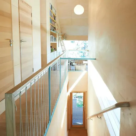 Architect-designed House With Pier On Nesoya 別荘