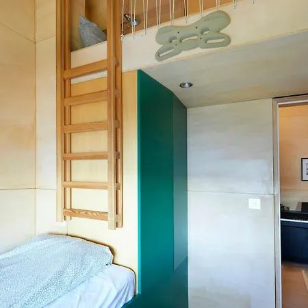 Architect-designed House With Pier On Nesoya 別荘 *
