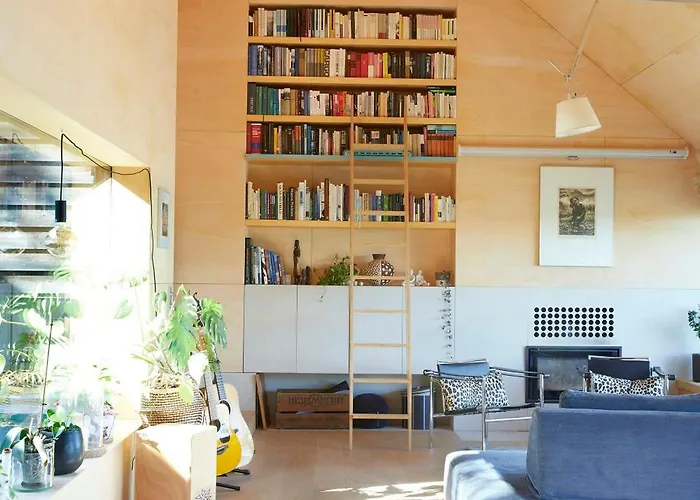 Architect-designed House With Pier On Nesoya Holiday home *
